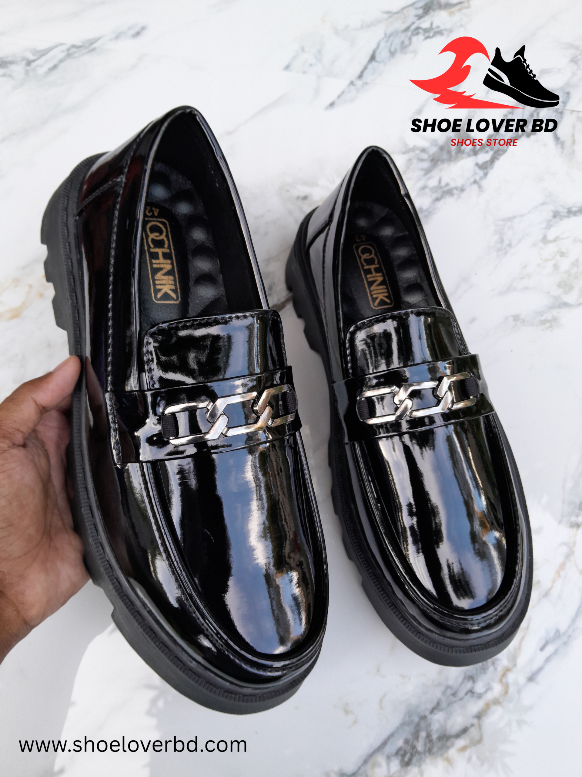 Glossy Chain Chunky Loafer